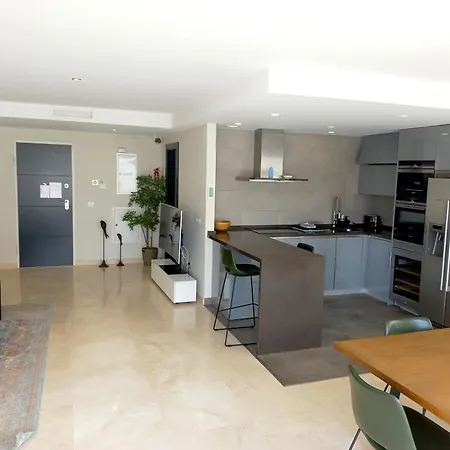 Apartment Luxury Penthouse, Private Pool & Jacuzzi - La Cala *